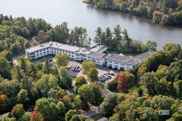 Centre d'hébergement et de soins de longue durée Heather - Photo 1