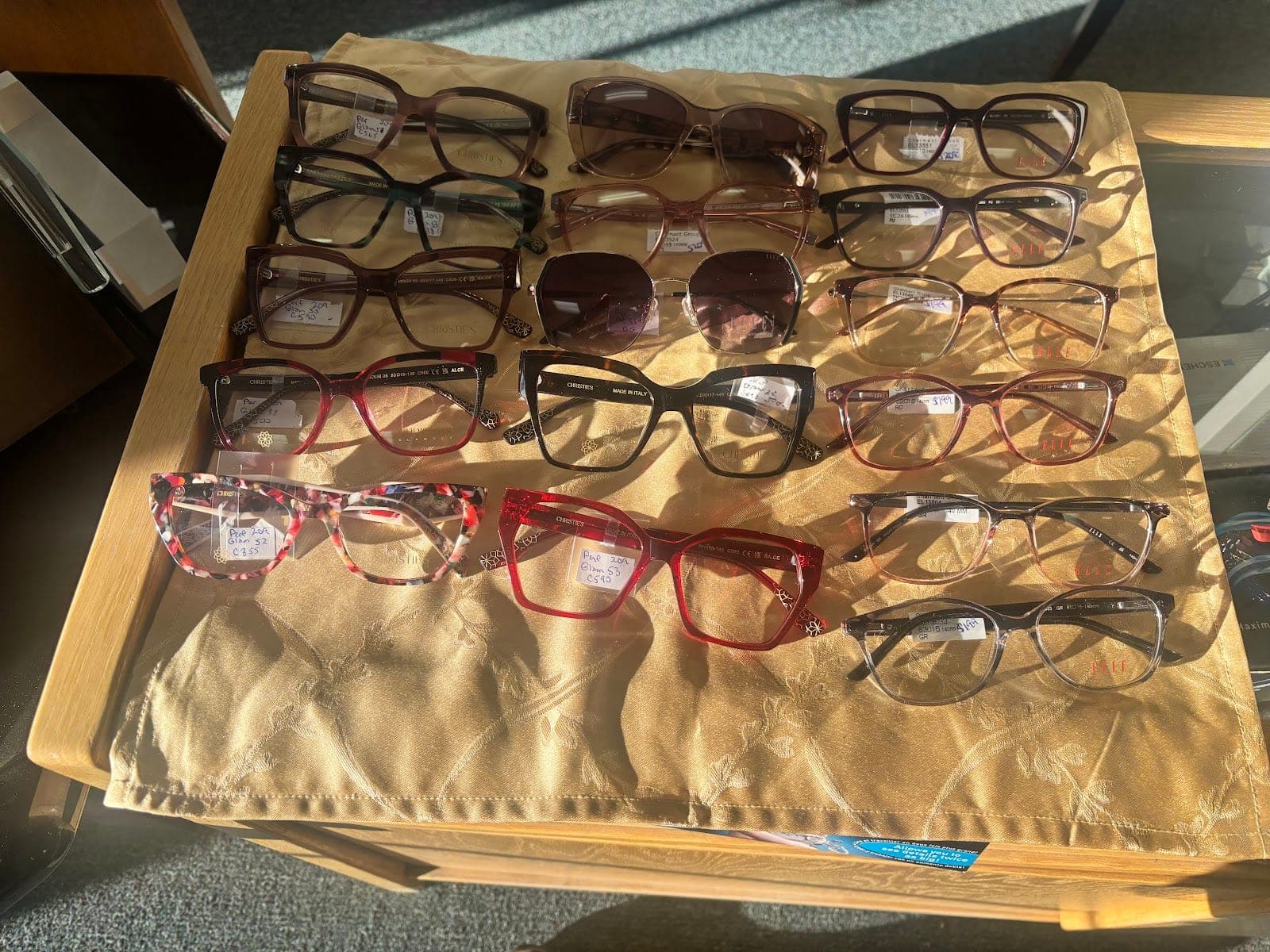 Crystal Vision Optical Rosetown (photo: Casey Hollstein, via Google)