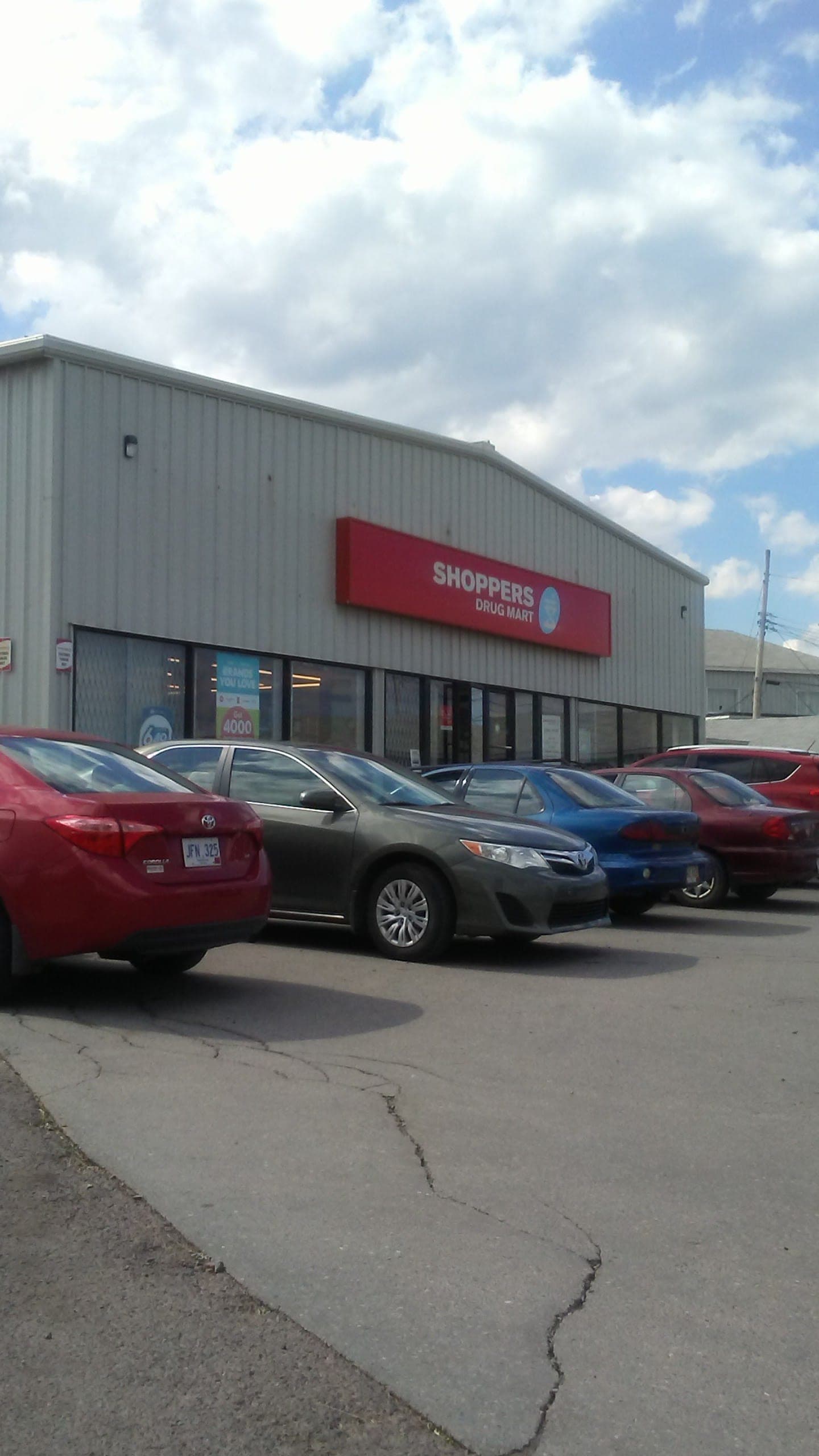Shoppers Drug Mart (photo: Richard King, via Google)