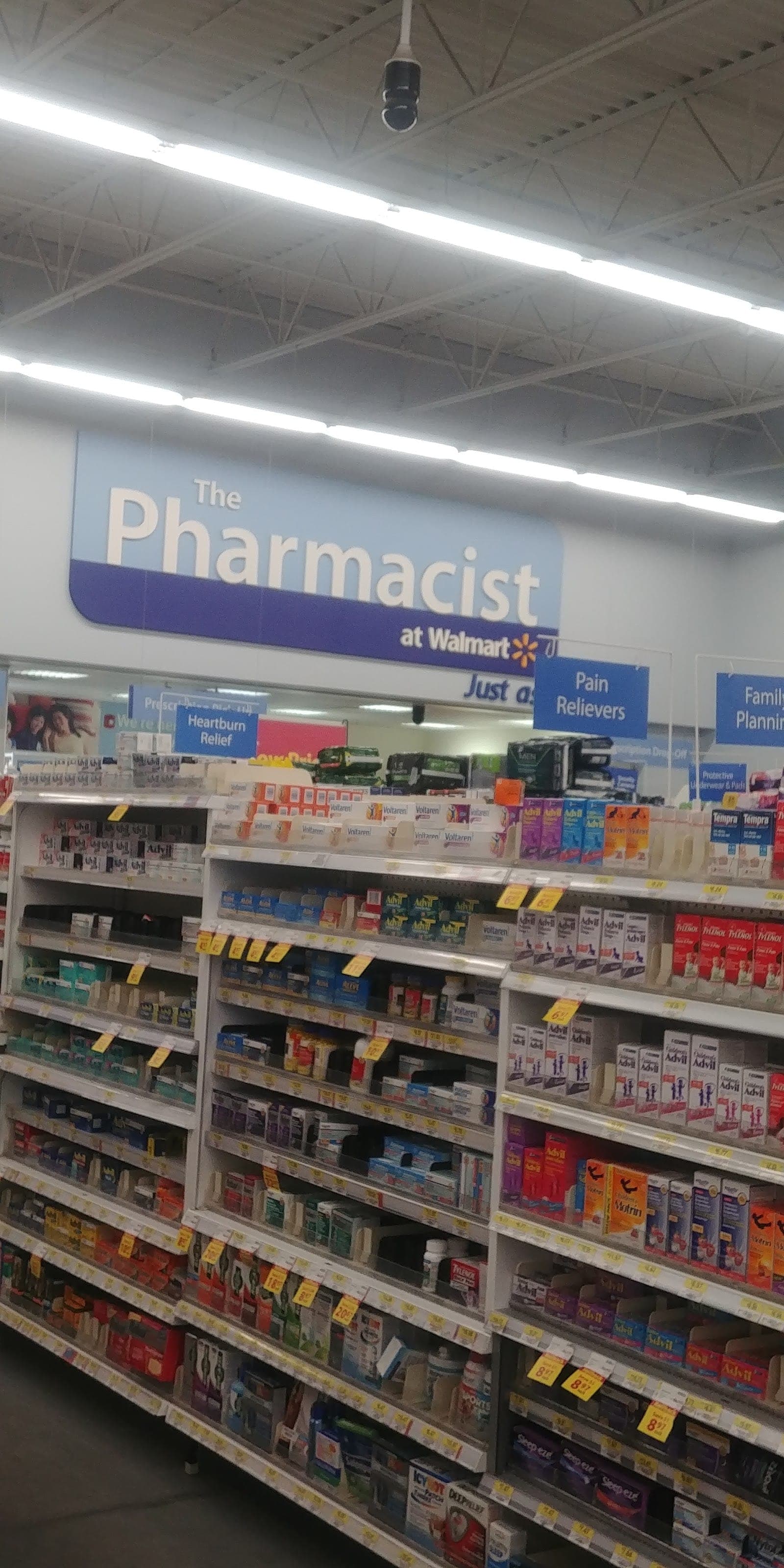 Walmart Pharmacy (photo: Justin O’Connor Kennedy, via Google)