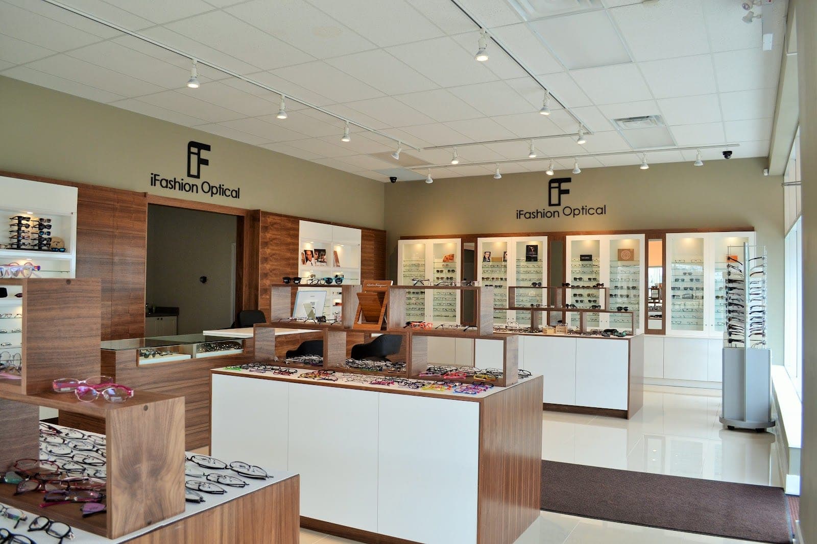 iFashion Optical (photo: Optical Ifashion, via Google)