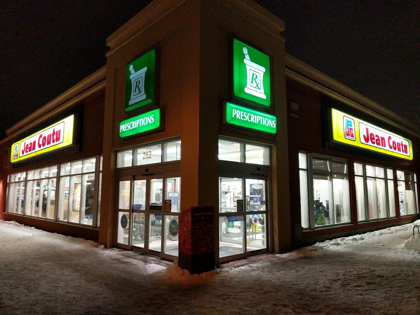 Jean Coutu (photo: Jesse Daniels, via Google)