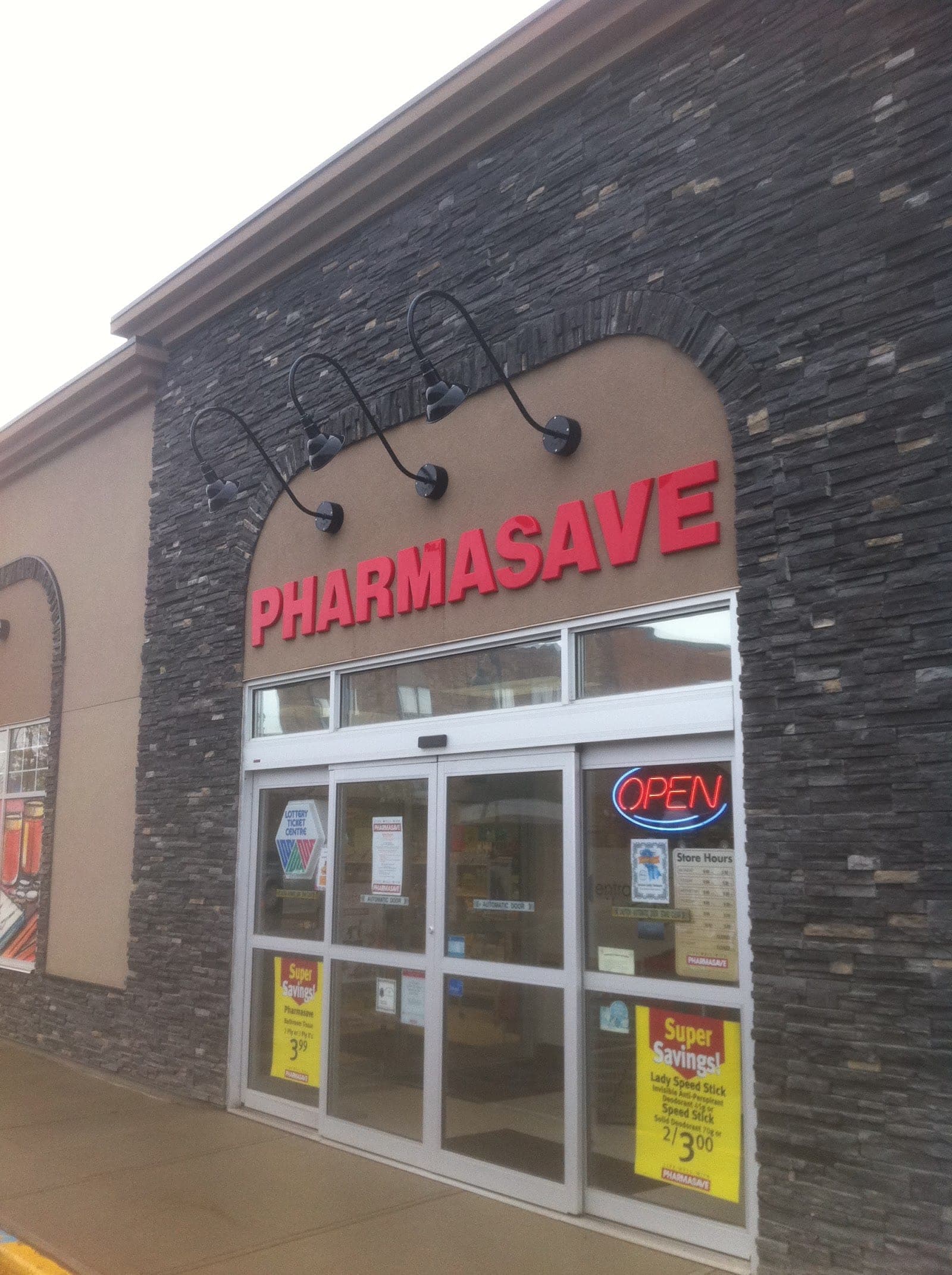 Pharmasave Carstairs Family (photo: Pharmasave Carstairs Family, via Google)