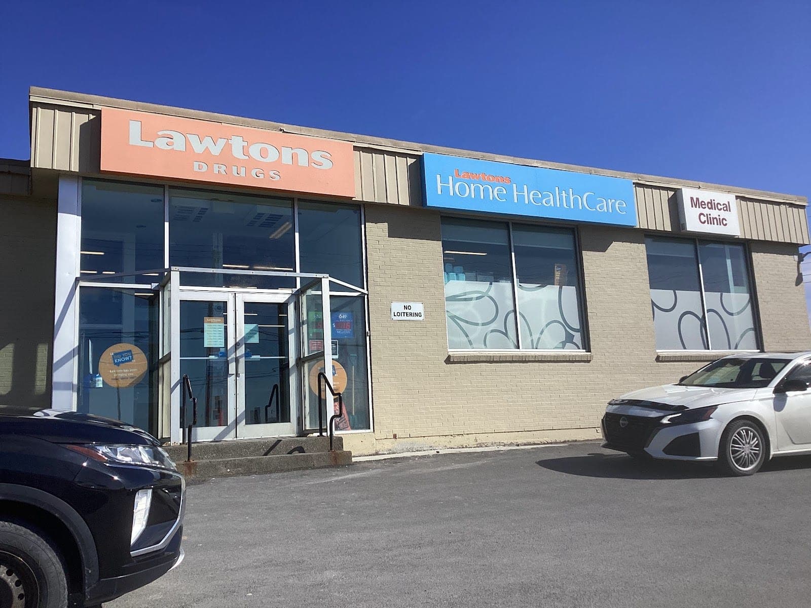 Lawtons Drugs Placentia (photo: Ava Ke, via Google)