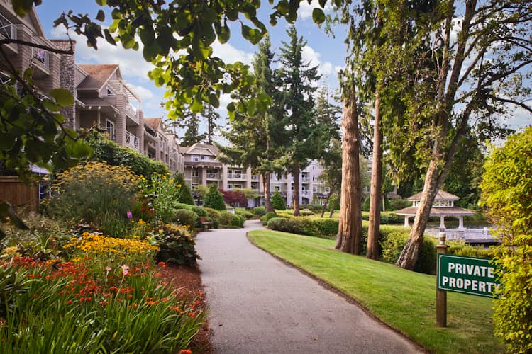 Berwick On The Lake Retirement Residence - Photo 1