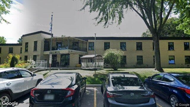 Reception Bon-Conseil Accommodation Center (Google Street View)