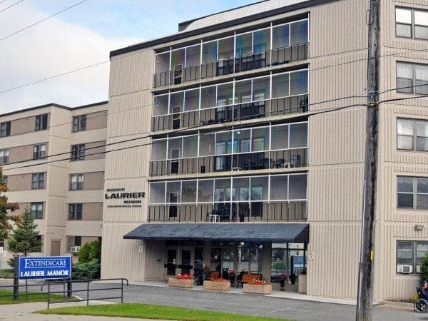 SeniorHome.ca - EXTENDICARE LAURIER MANOR