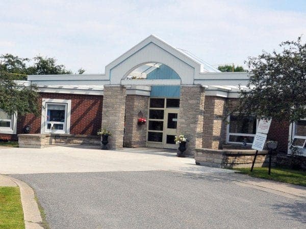 SeniorHome.ca - EXTENDICARE TRI-TOWN