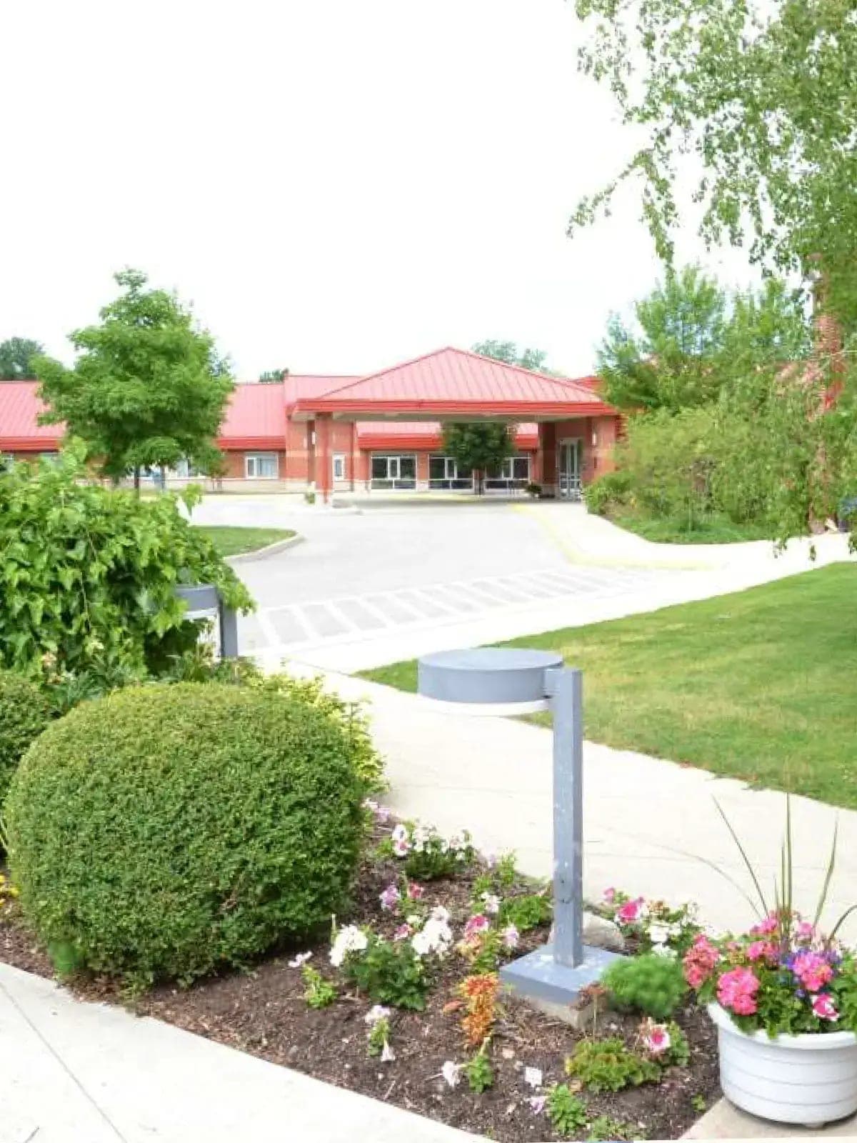 SeniorHome.ca - GRANDVIEW LODGE / DUNNVILLE