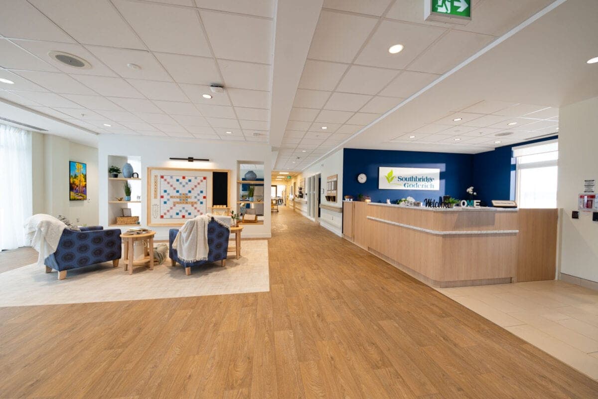 SeniorHome.ca - MAITLAND MANOR