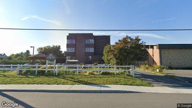 Sarsfield Colonial Home (Google Street View)