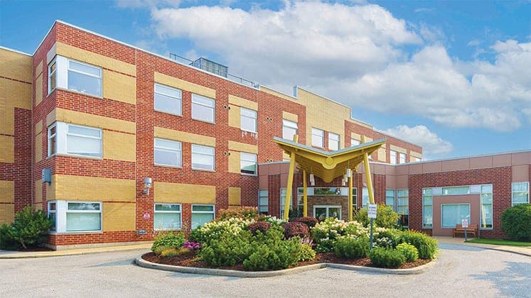SeniorHome.ca - SPENCER HOUSE