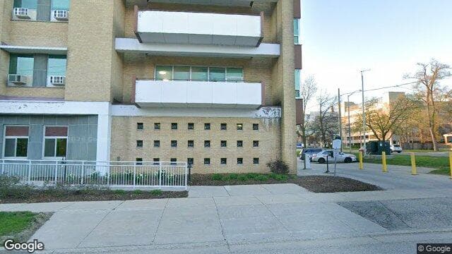St. Joseph's Health Care, London - Mount Hope Centre for Long Term Care - Marian Villa (Google Street View)