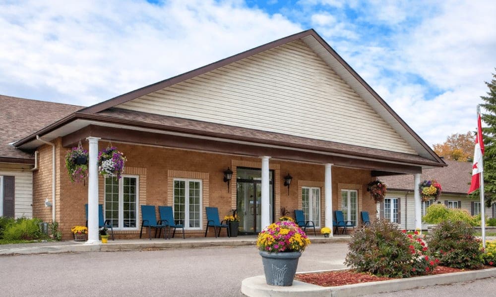 SeniorHome.ca - Arnprior Villa