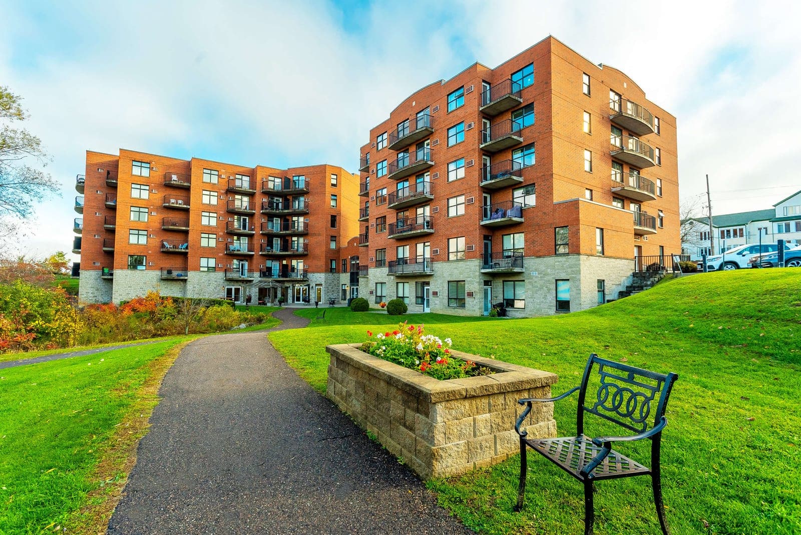 SeniorHome.ca - Aspira Island View Retirement Living