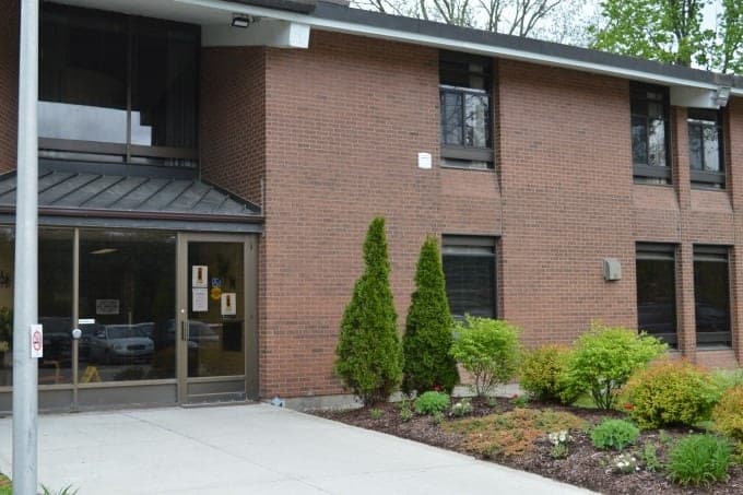 SeniorHome.ca - Caressant Care - Fergus