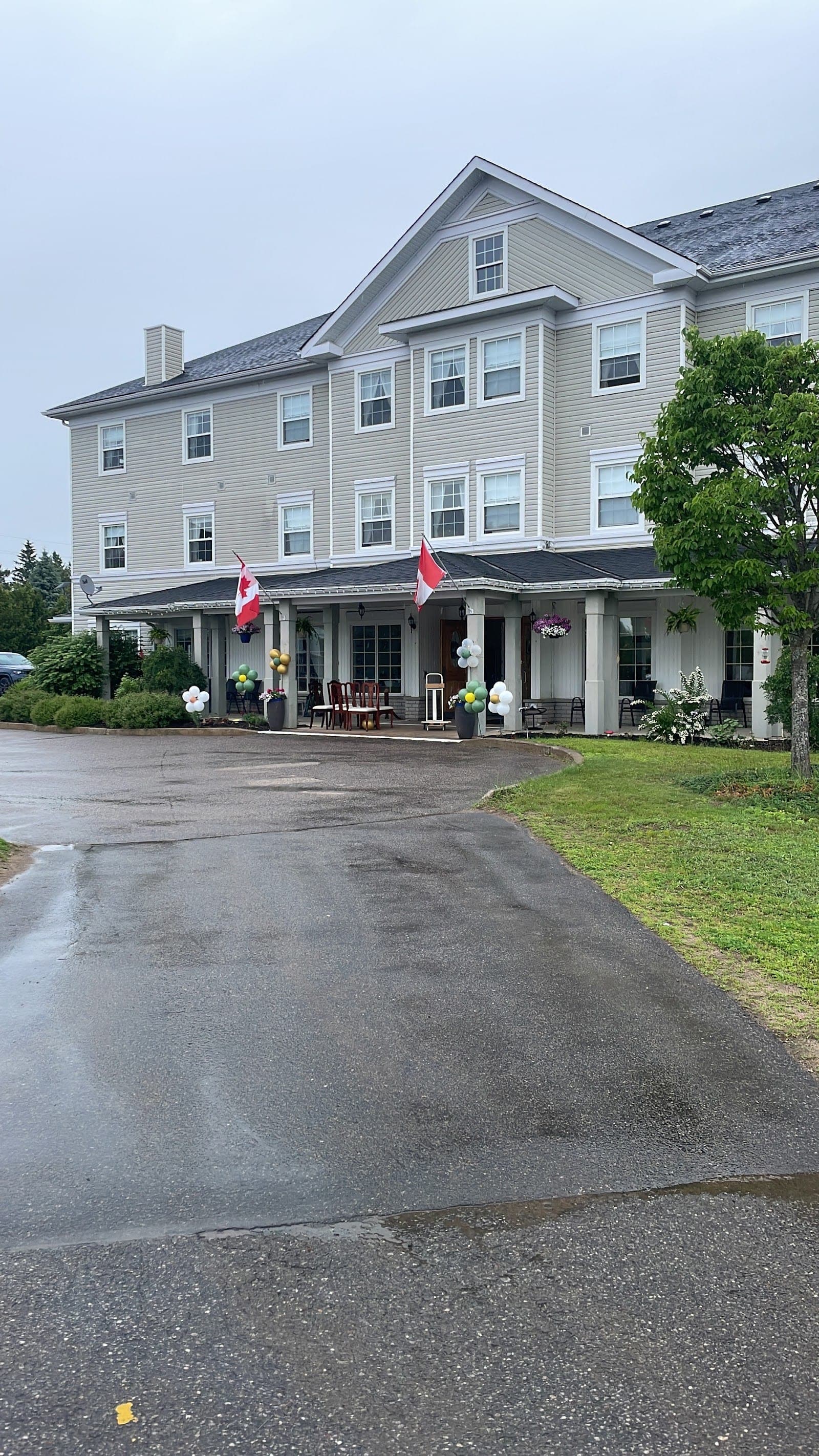 Champlain Gardens (photo: Samson Gill, via Google)