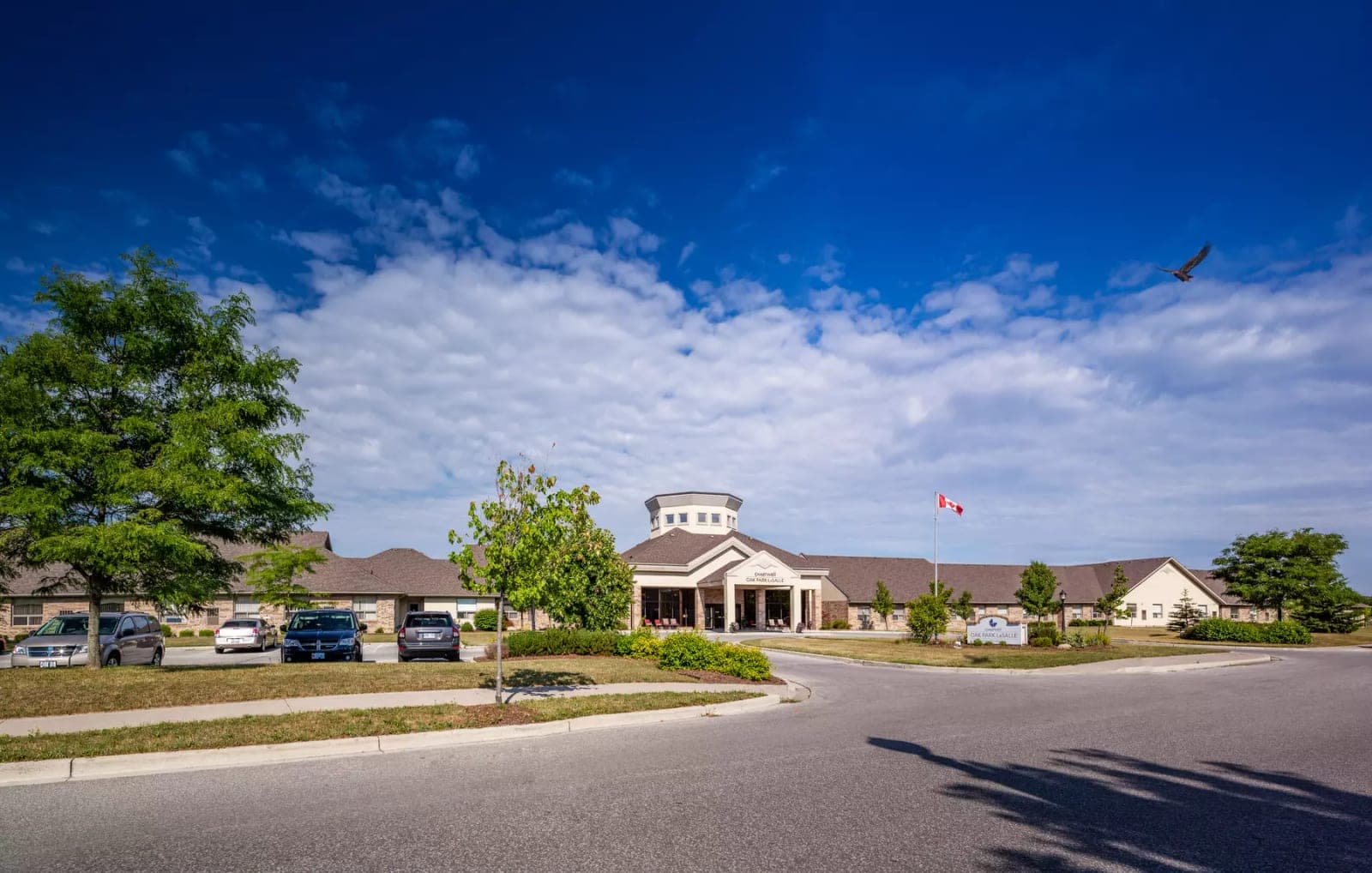 SeniorHome.ca - Chartwell Oak Park LaSalle Retirement Residence