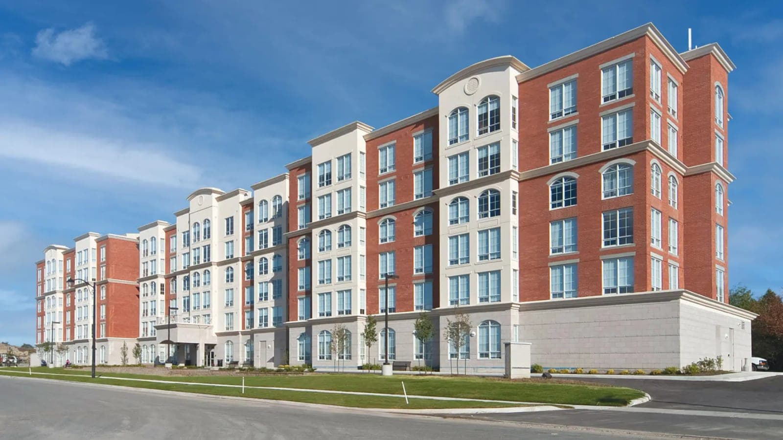 SeniorHome.ca - Chartwell Valley Vista Retirement Residence