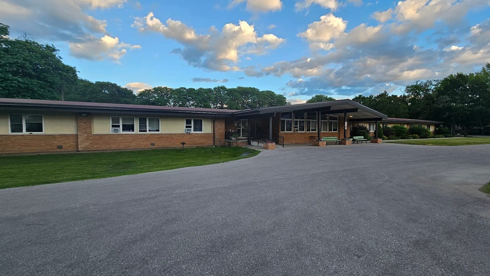 Eden Villa Retirement & Assisted Living (photo: Chimney “The Chimney Guy” Guy, via Google)