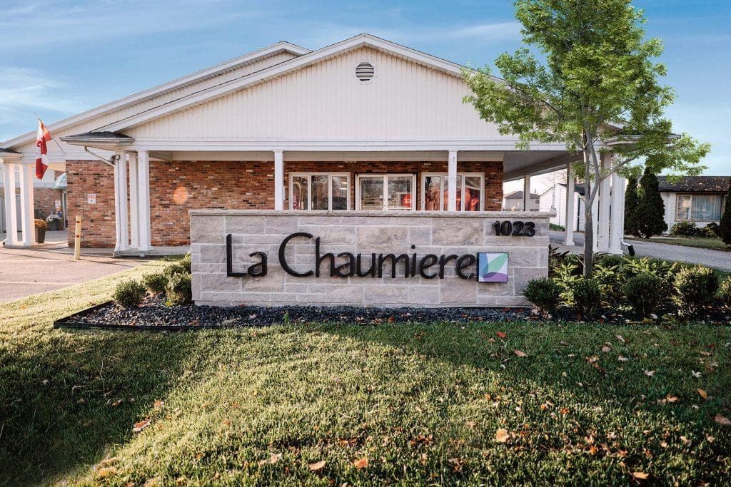 SeniorHome.ca - La Chaumiere Retirement Residence