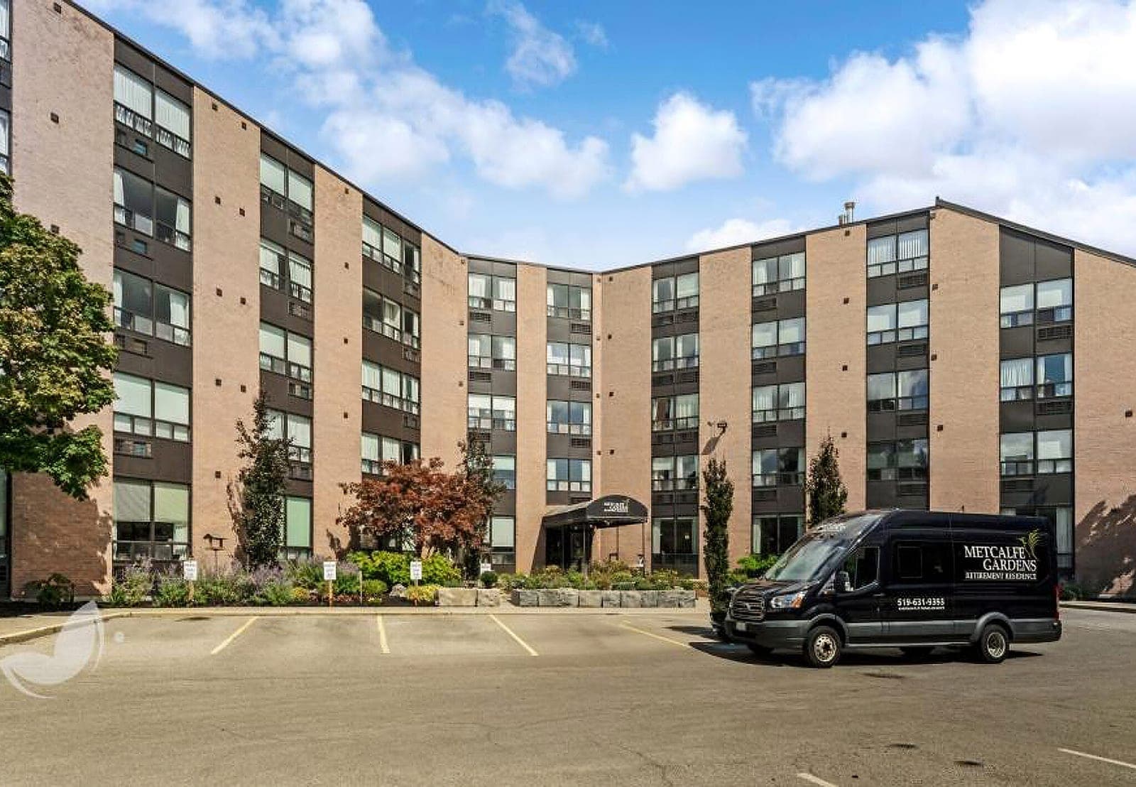 SeniorHome.ca - Metcalfe Gardens