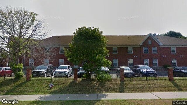 Queenston Place Retirement Residence (Google Street View)