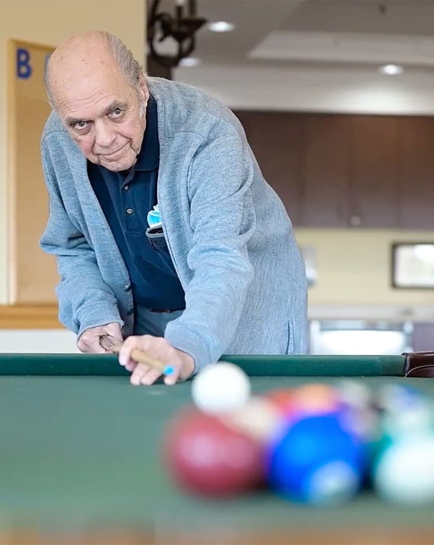 SeniorHome.ca - Roberta Place Retirement Lodge
