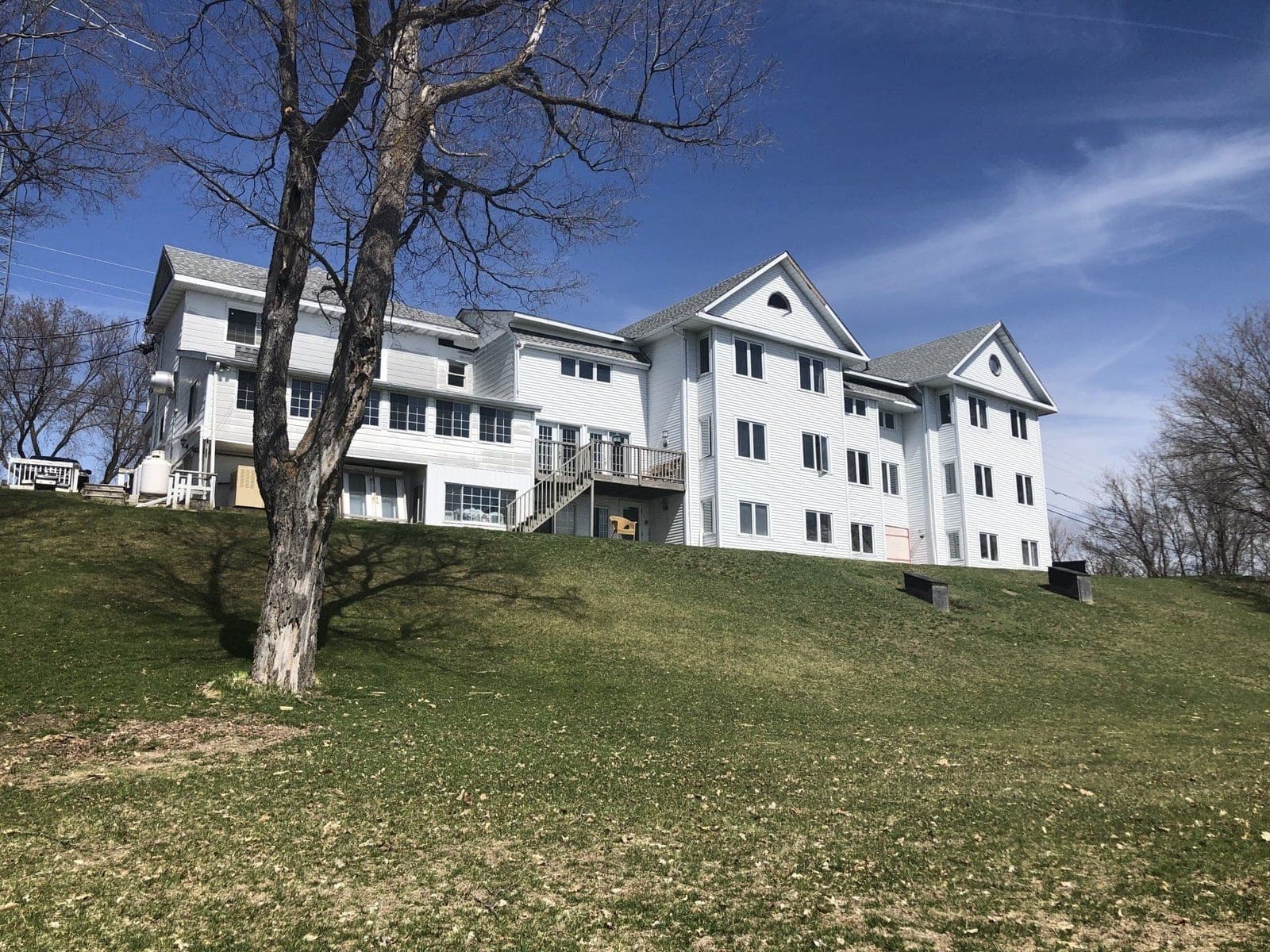 SeniorHome.ca - Sharbot Lake Retirement Ltd.