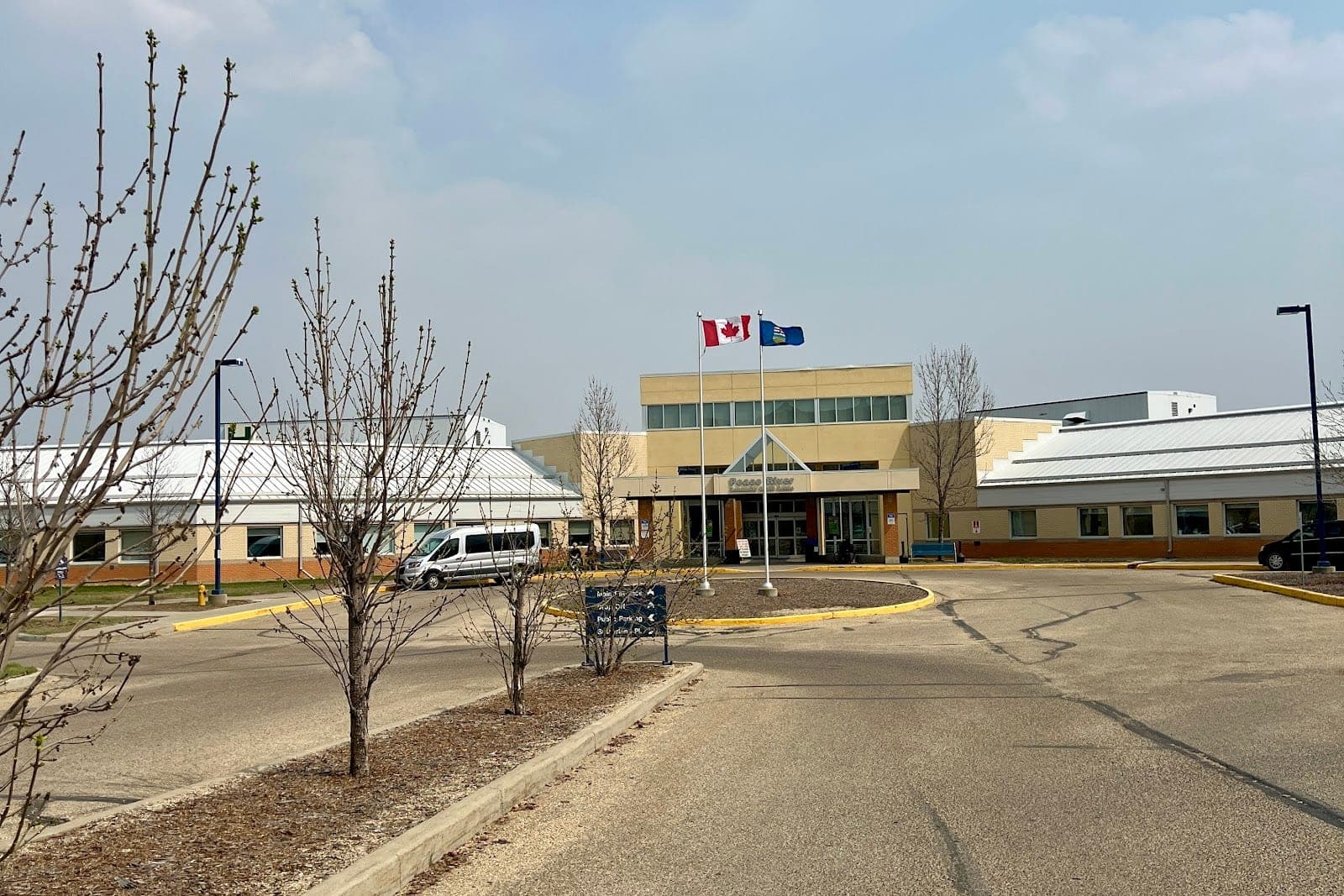 Peace River Community Health Centre (Sutherland Place) (photo: J Sampson, via Google)