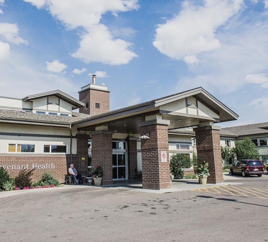 SeniorHome.ca - St. Therese Villa