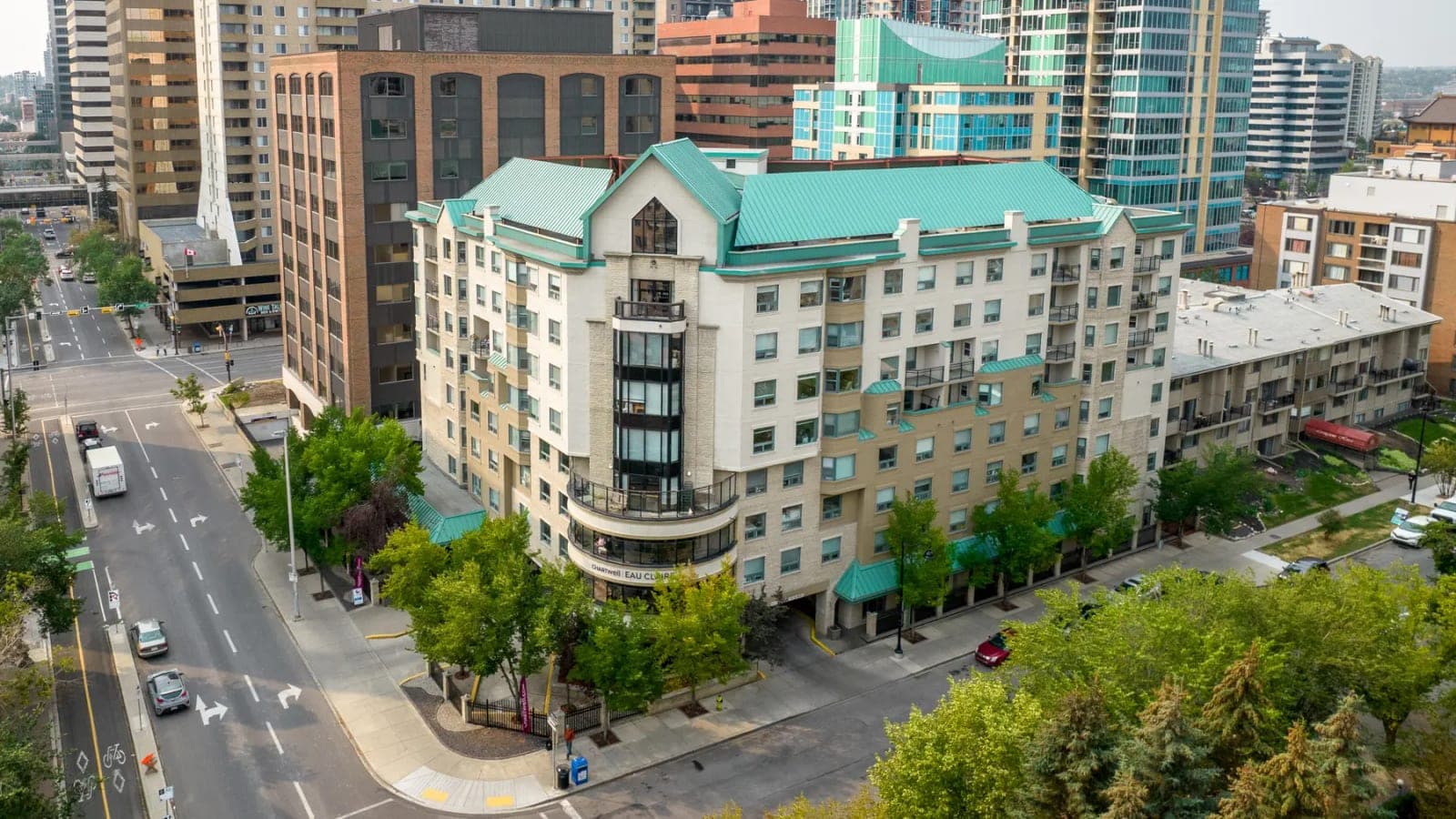 SeniorHome.ca - Eau Claire Retirement Residence