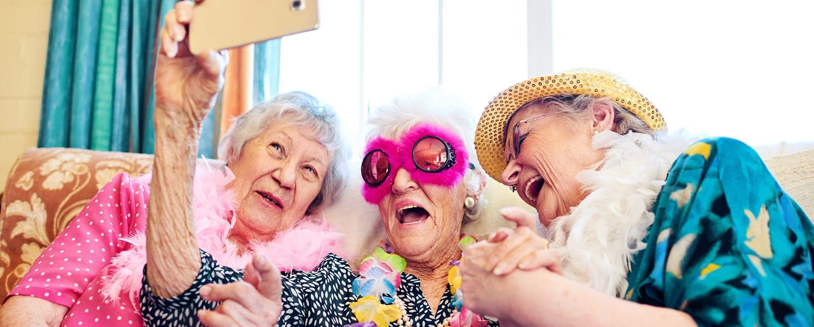 SeniorHome.ca - Golden Hills Lodge
