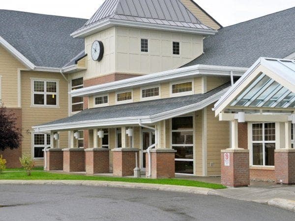 SeniorHome.ca - Extendicare Fairmont Park