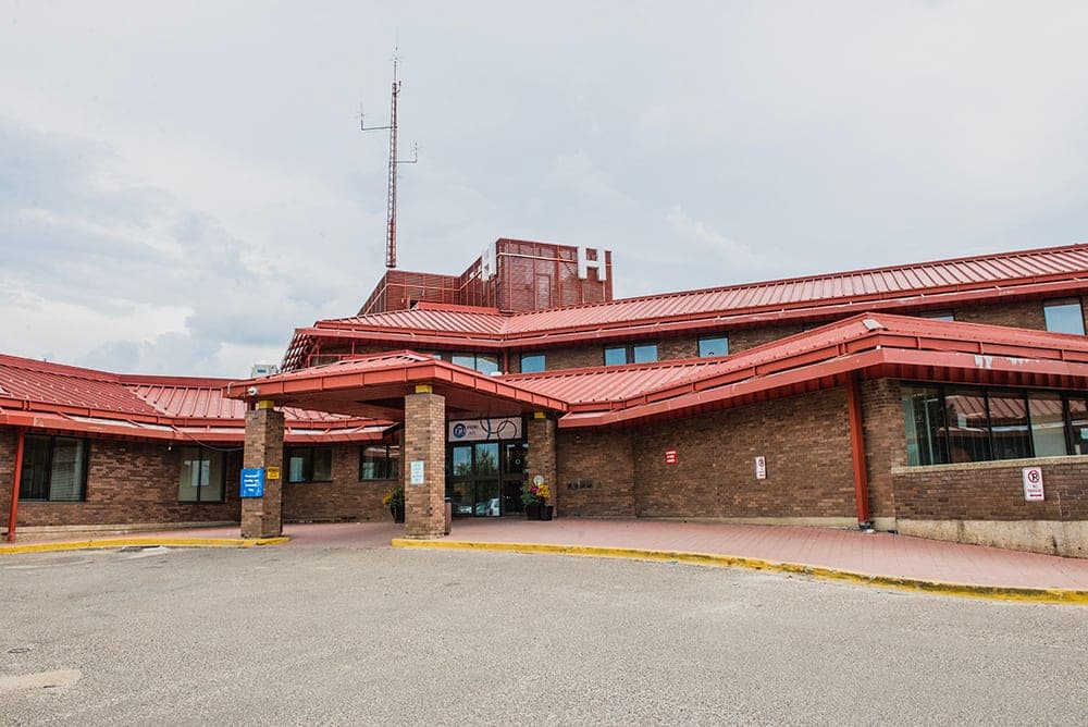 SeniorHome.ca - Bonnyville Healthcare Centre