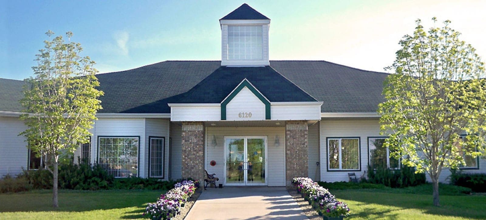 SeniorHome.ca - Providence Place