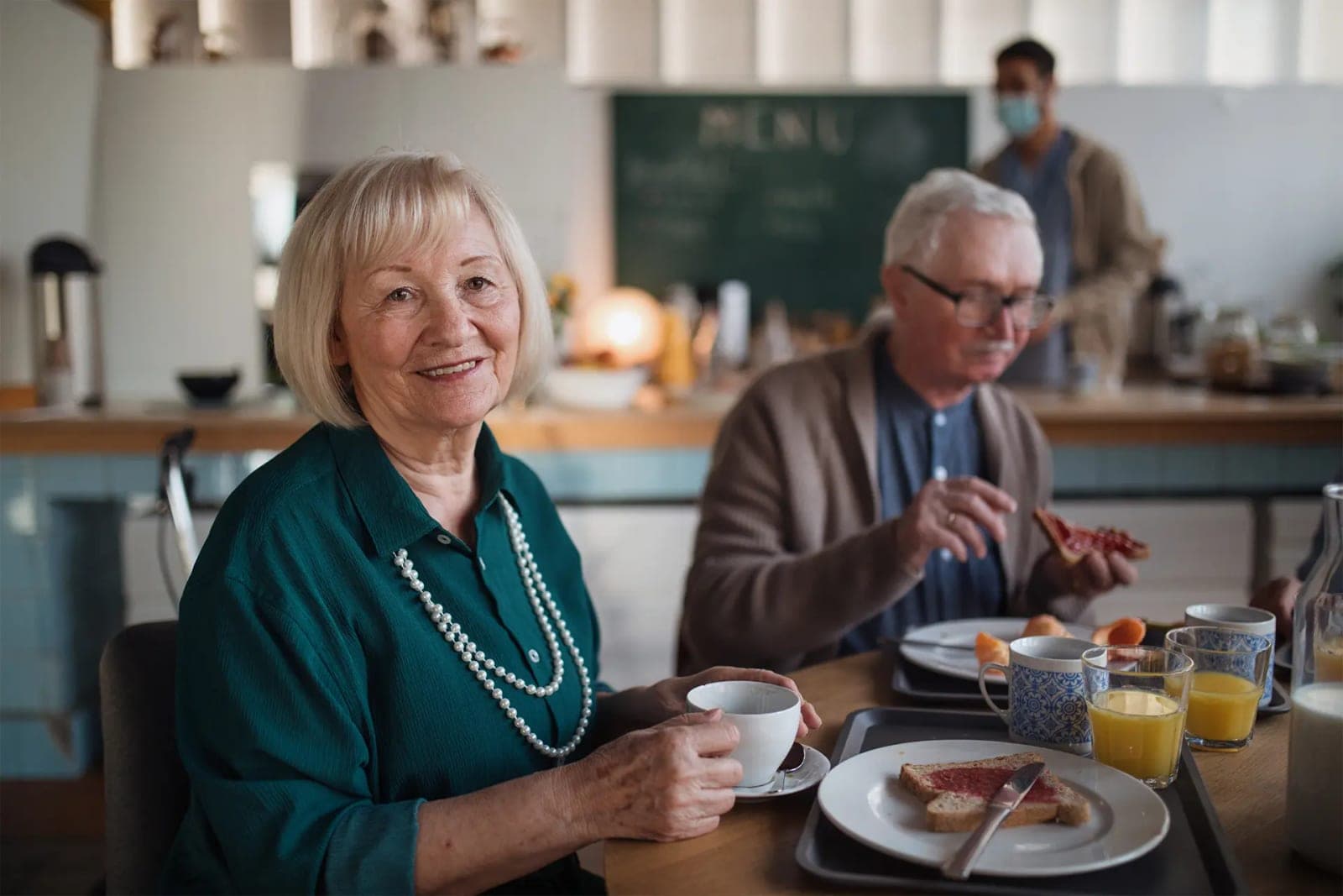 SeniorHome.ca - Points West Living Lloydminster