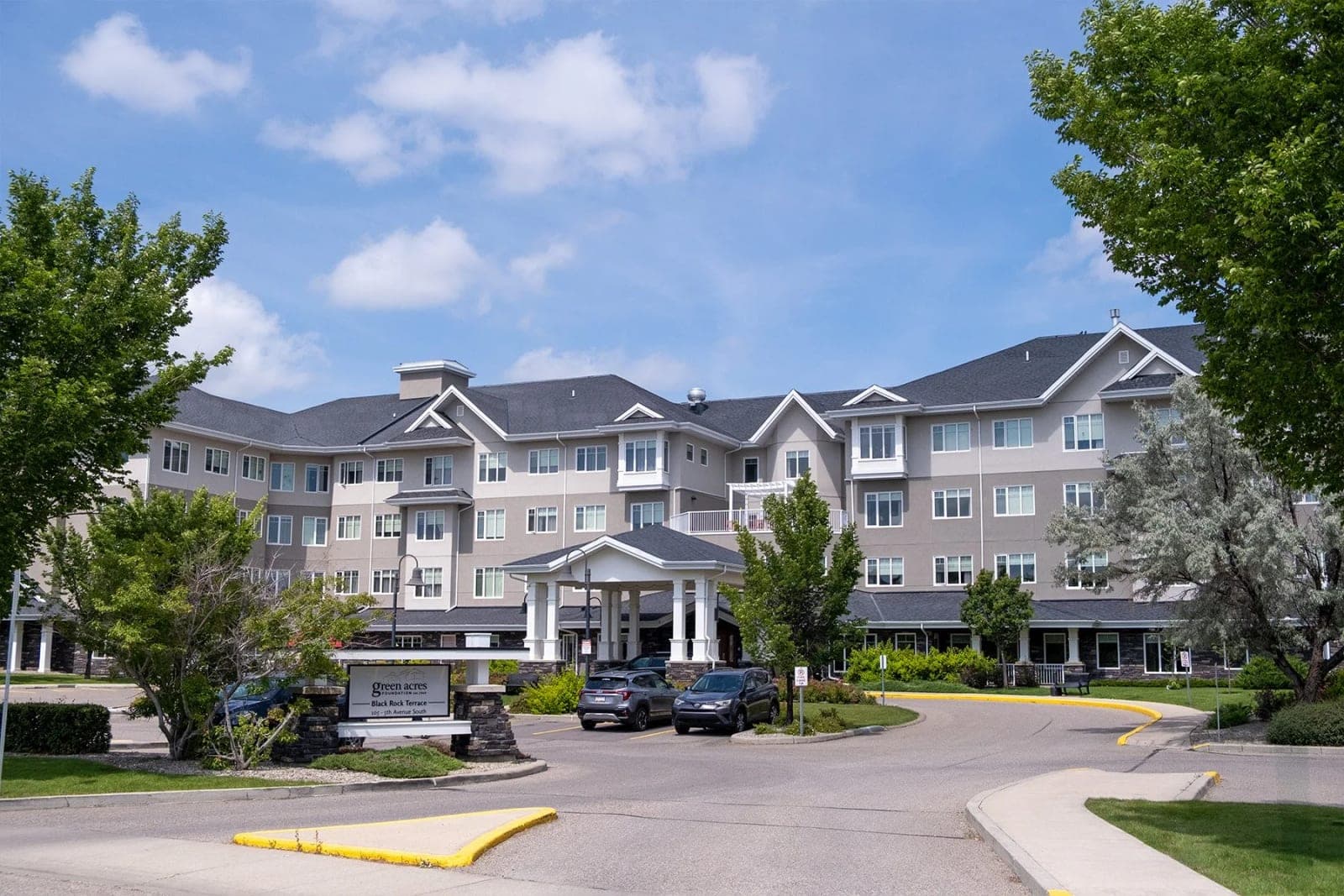 SeniorHome.ca - Black Rock Terrace