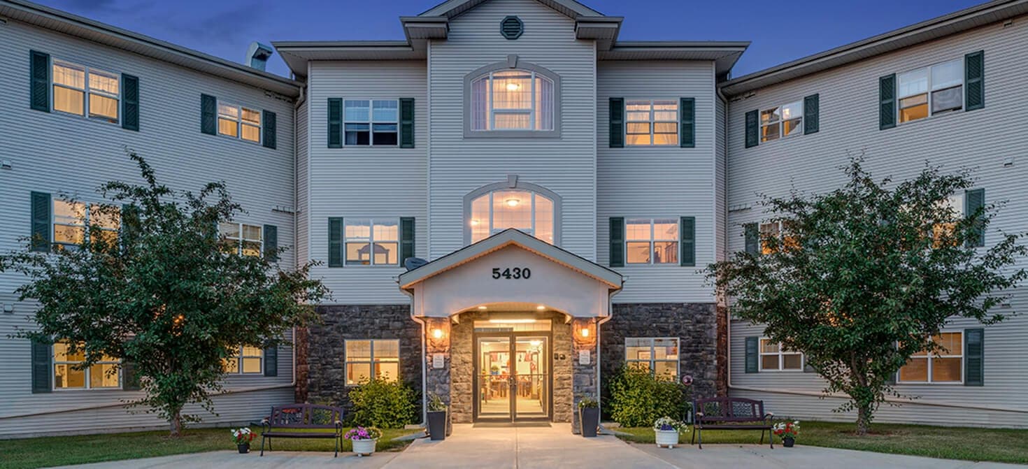 SeniorHome.ca - Seasons Wetaskiwin