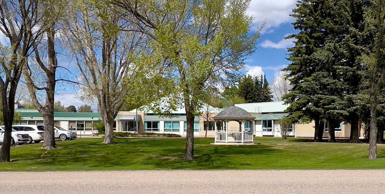 Milk River Health Centre (photo: J Sampson, via Google)