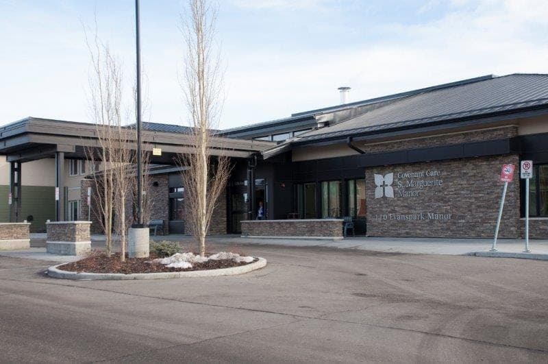 SeniorHome.ca - Covenant Care Holy Cross Manor