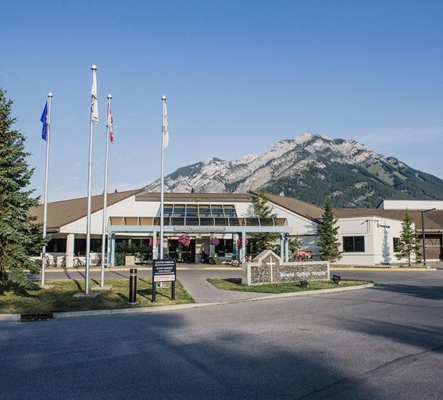 SeniorHome.ca - St. Martha'S Place/Banff Mineral Springs Hospital