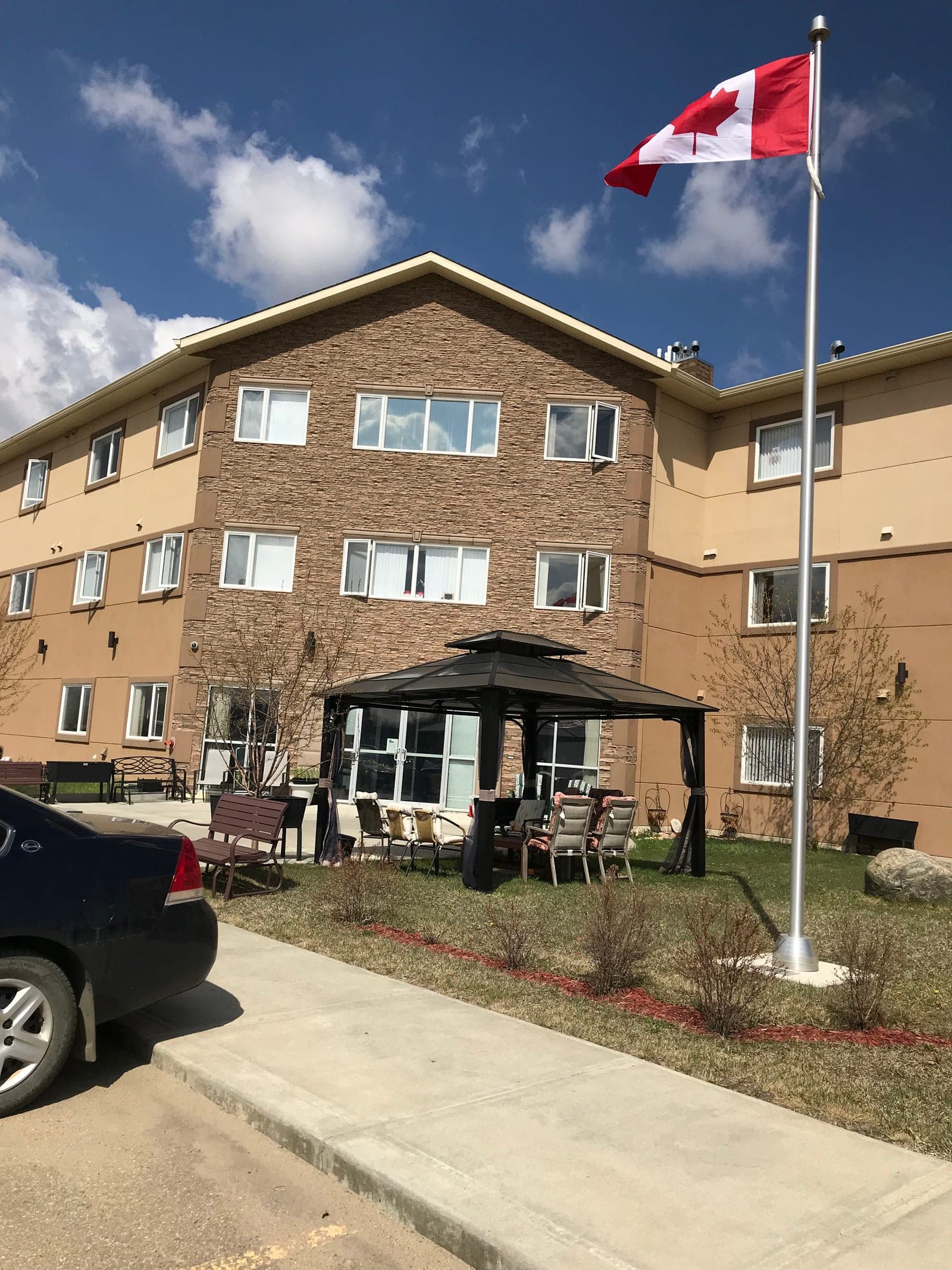 SeniorHome.ca - Sunshine Villa