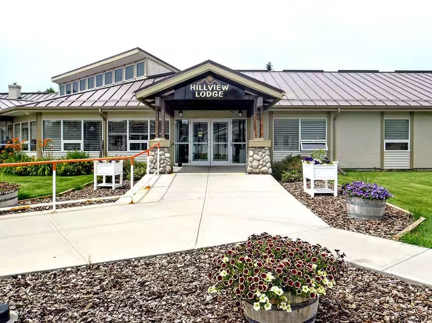 SeniorHome.ca - Hillview Lodge