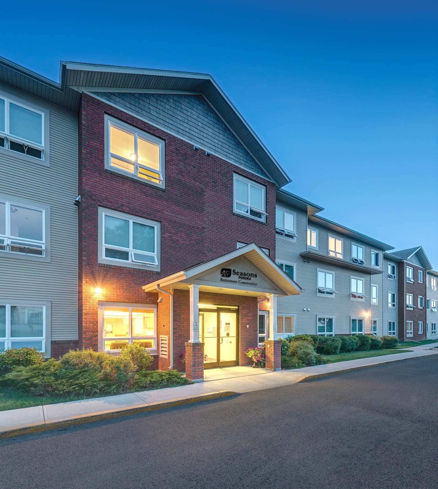 SeniorHome.ca - Seasons Ponoka