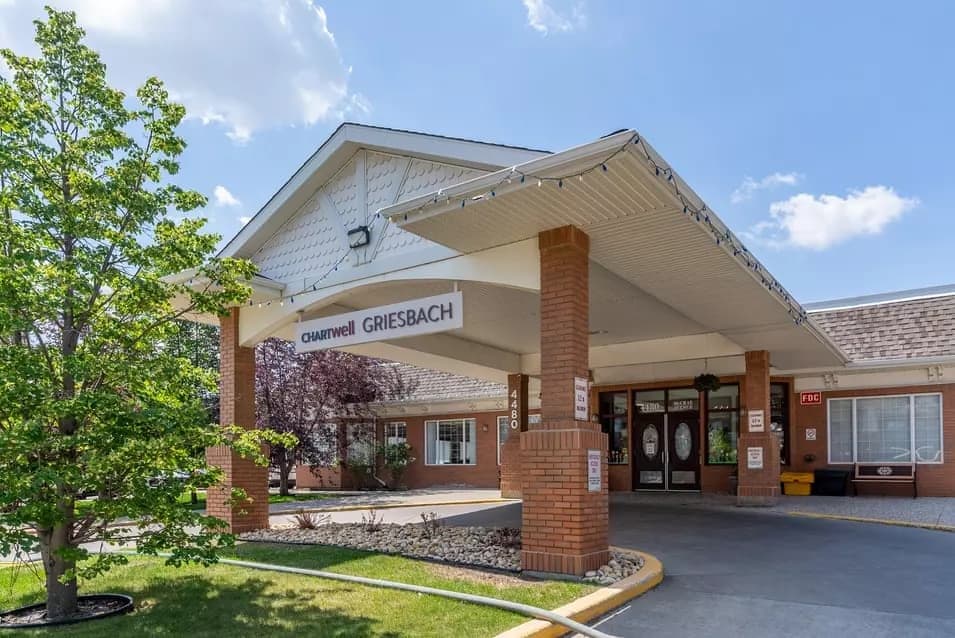 SeniorHome.ca - Chartwell Griesbach