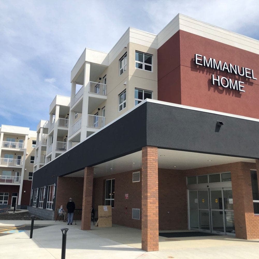 SeniorHome.ca - Emmanuel Home