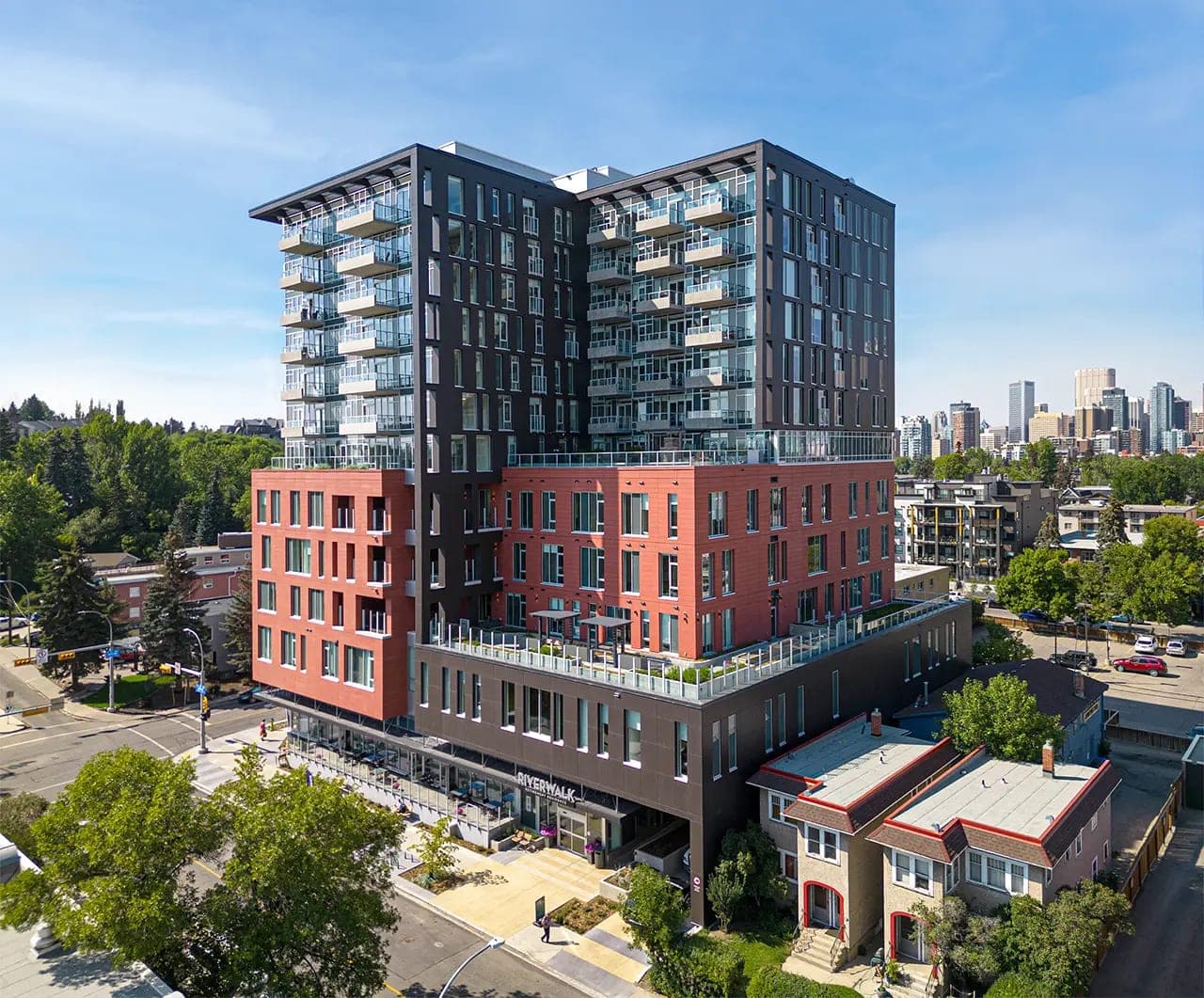 SeniorHome.ca - Riverwalk Retirement Residence