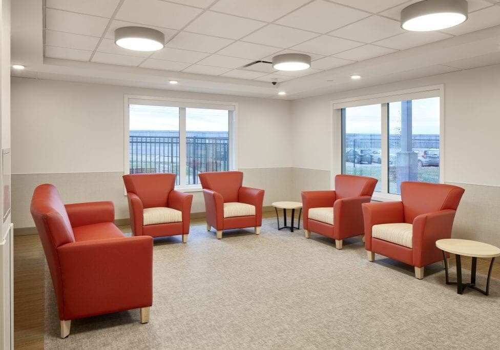 SeniorHome.ca - Leecaring Communities - Holsome Place