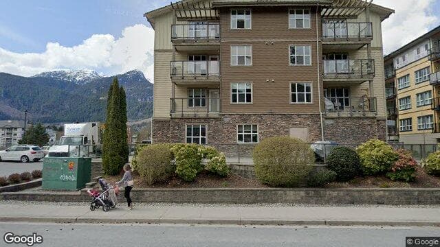 Shannon Falls Retirement Residence (Google Street View)